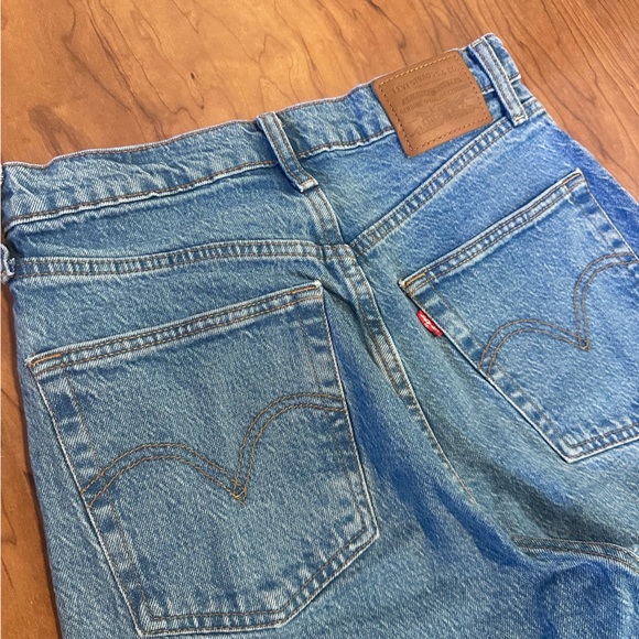 Levi's Denim - Levi’s Ribcage Straight Leg Blue Denim Jeans Medium Wash Raw Hem Size 29
